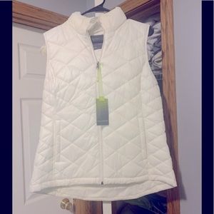COPY - White hooded puffer vest